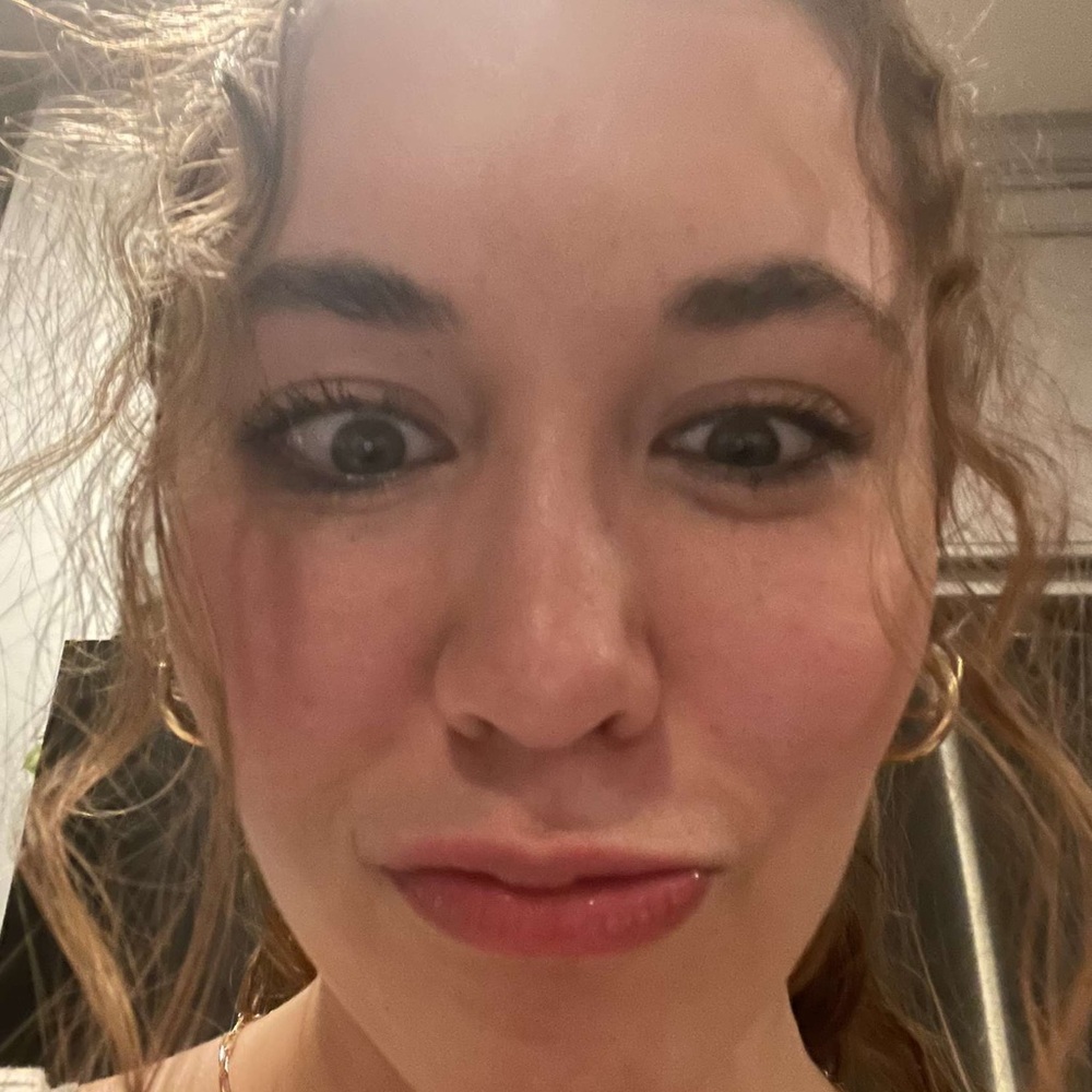 Meet your Posher, Leah